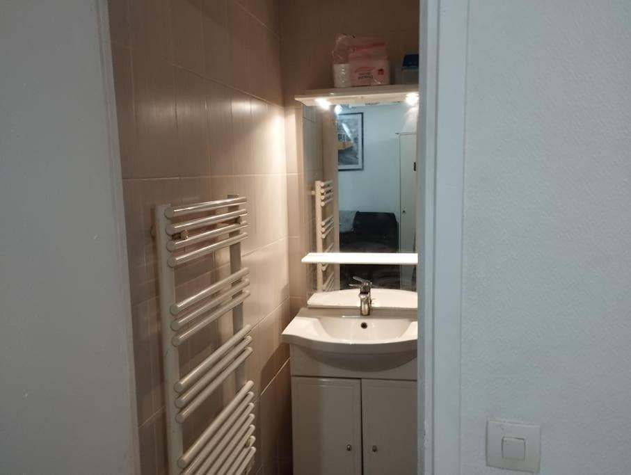 Studio Equipe Proche Aeroport Paris Cdg Daire Vemars Dış mekan fotoğraf