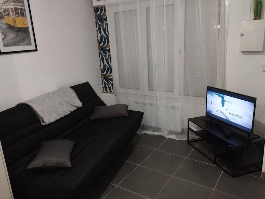 Studio Equipe Proche Aeroport Paris Cdg Daire Vemars Dış mekan fotoğraf